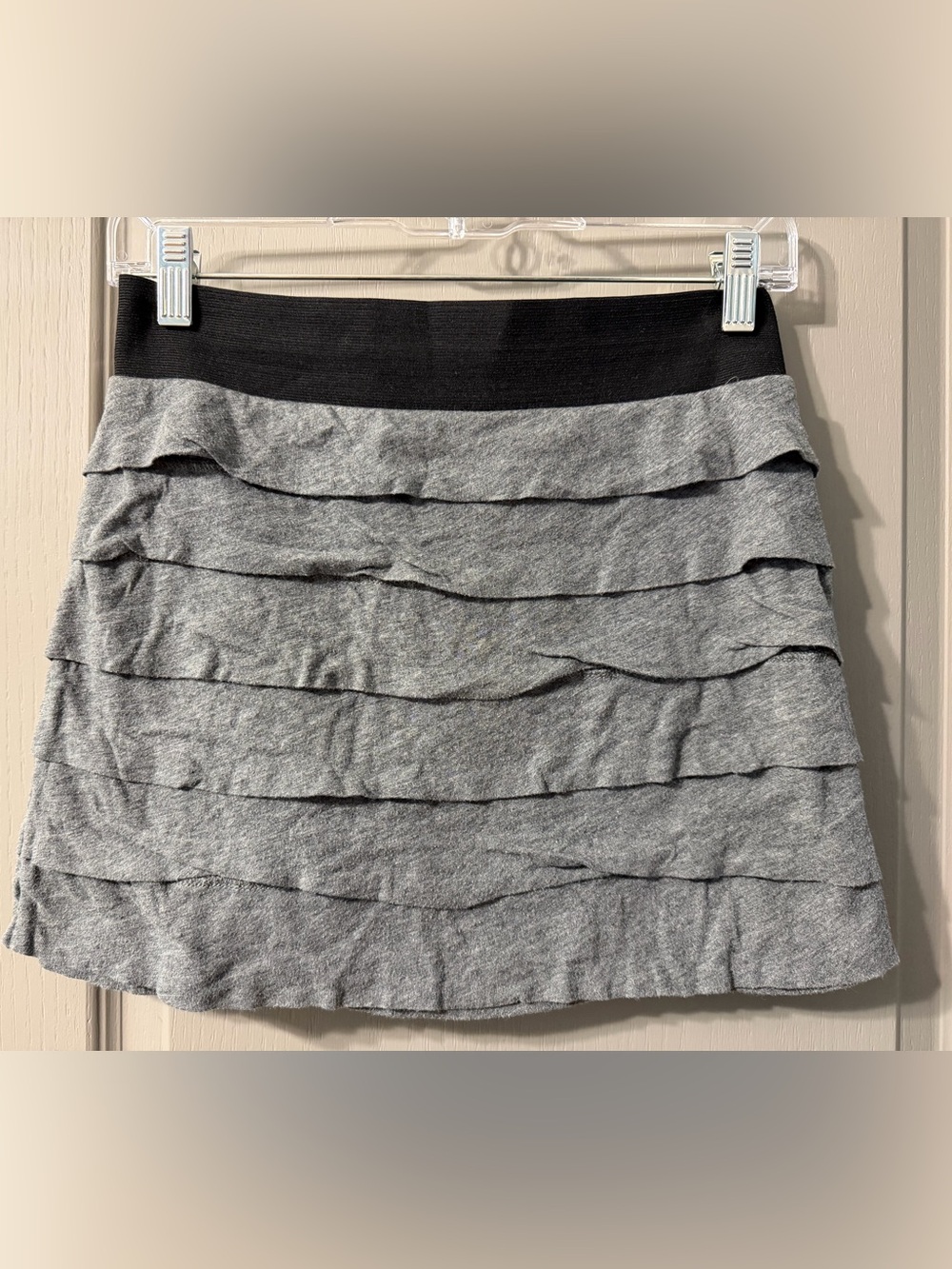 Express Gray Tiered Knit Mini Skirt with Black Waistband